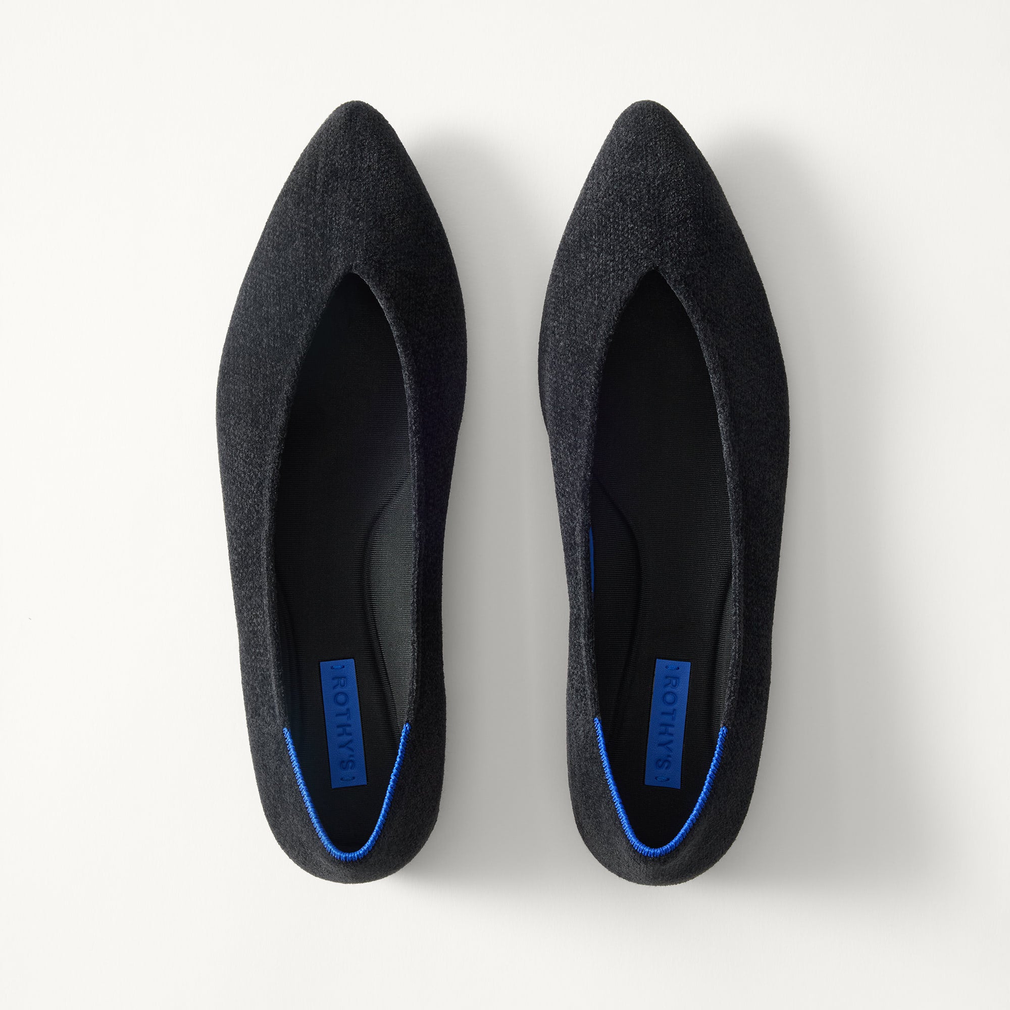 The Point III - ReVelvet™ Black