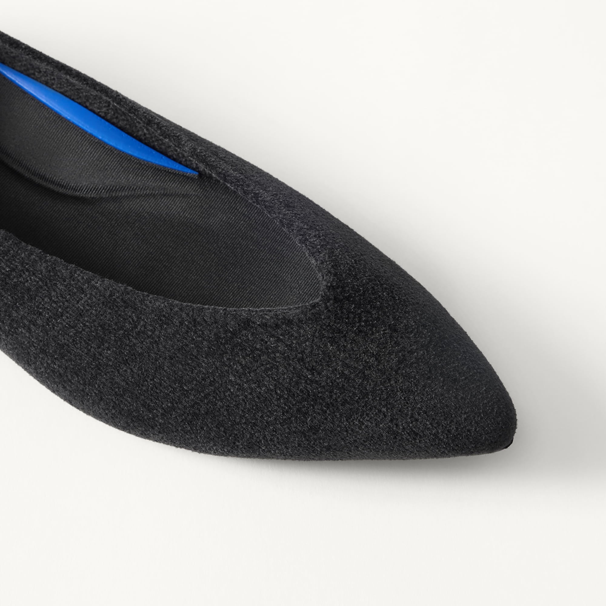 The Point III - ReVelvet™ Black - Image 5