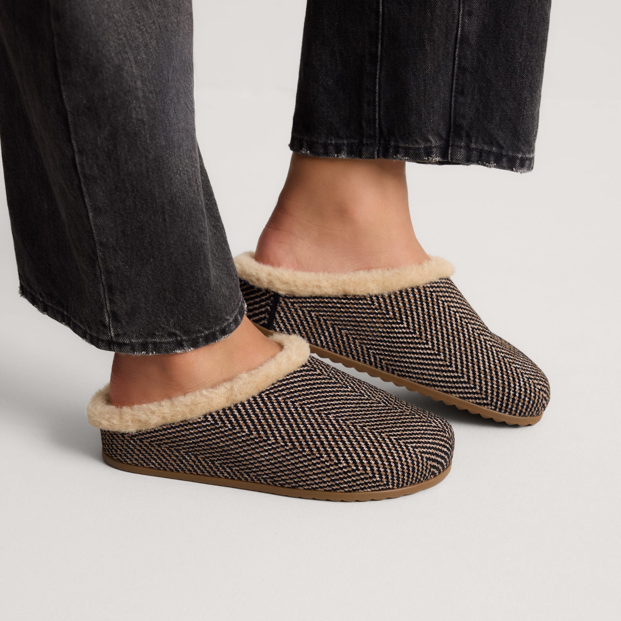 The Après Clog - ReVelvet™ Slate Herringbone - Image 2