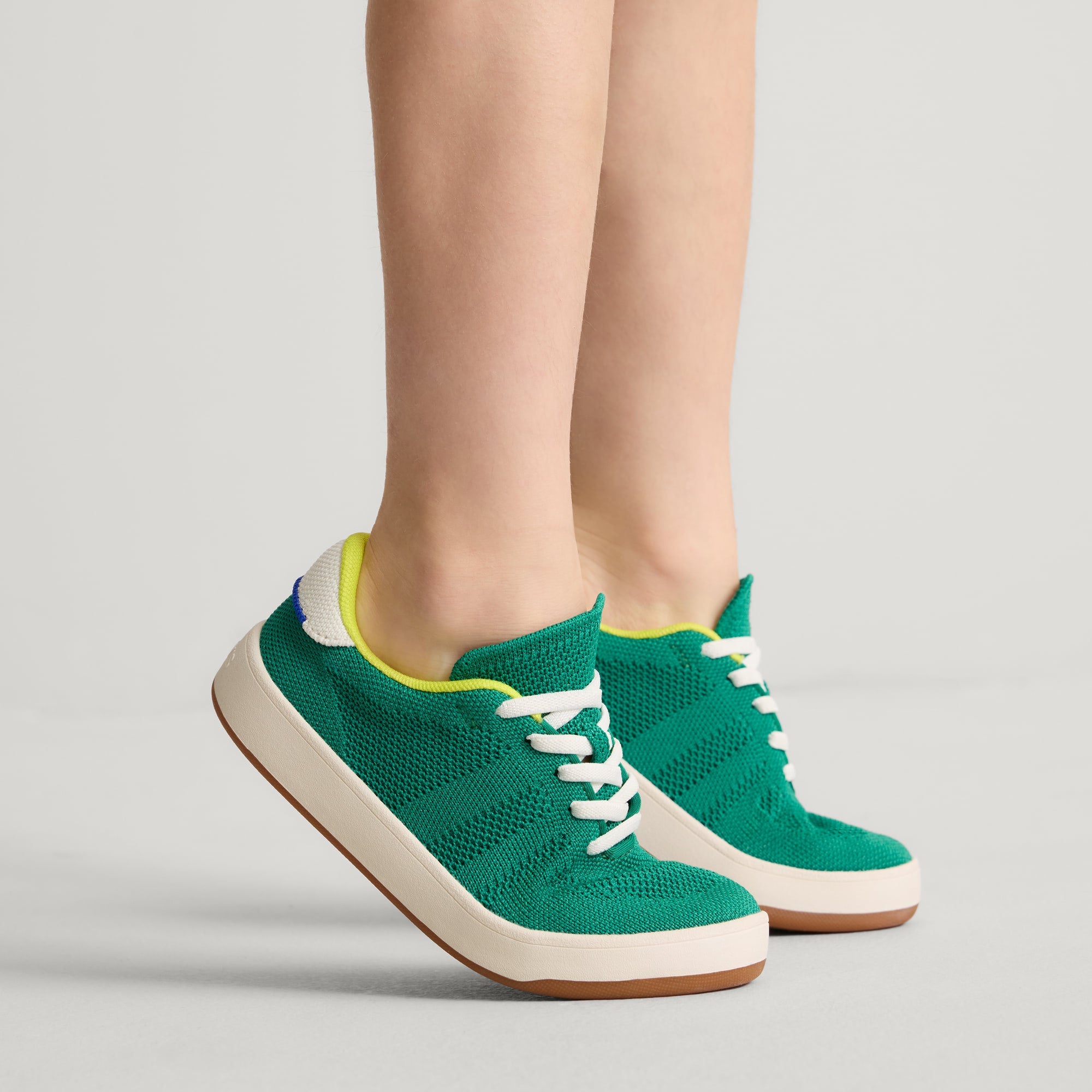 The Kids Stretch Sneaker - Emerald Pop - Image 2