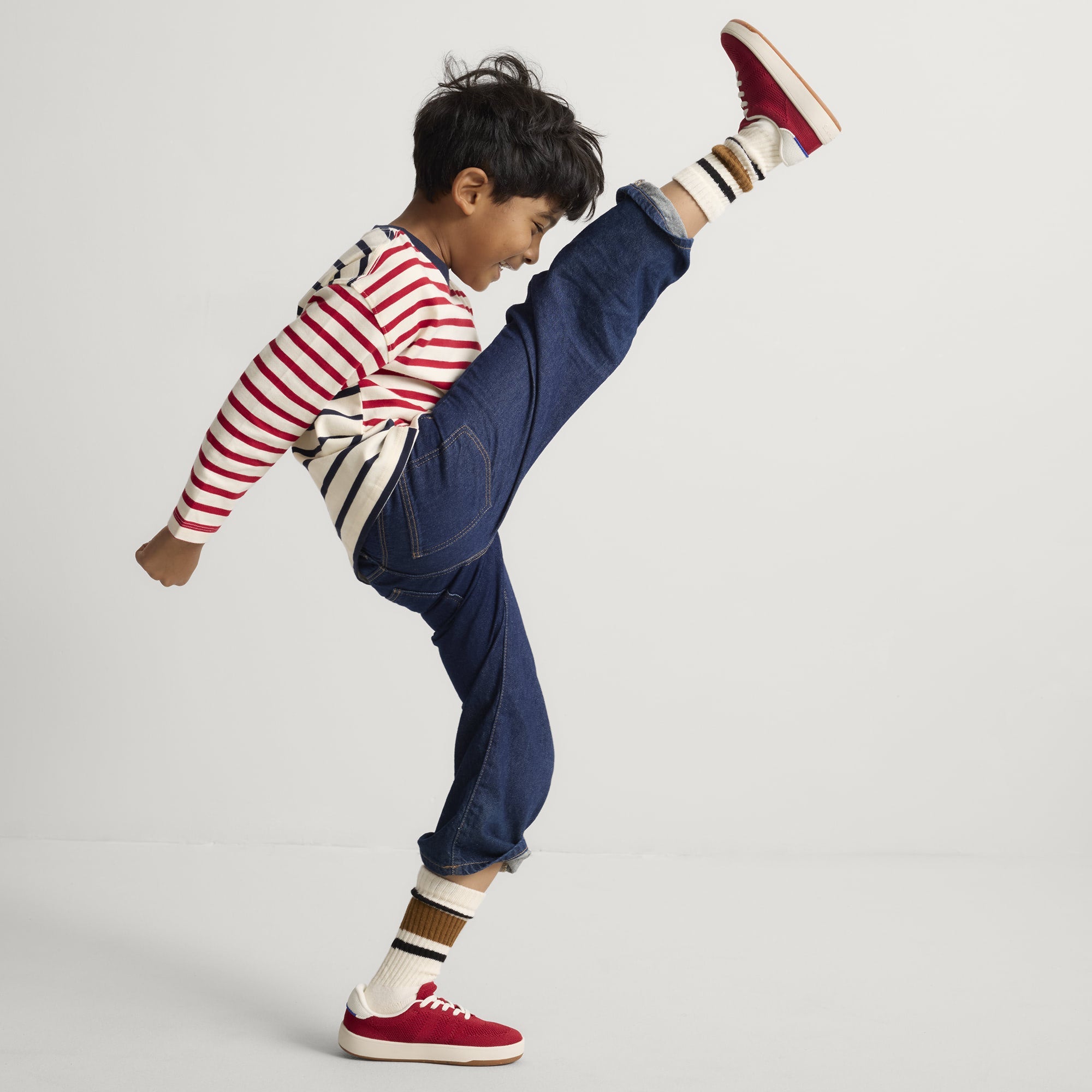 The Kids Stretch Sneaker - Firecracker - Image 7