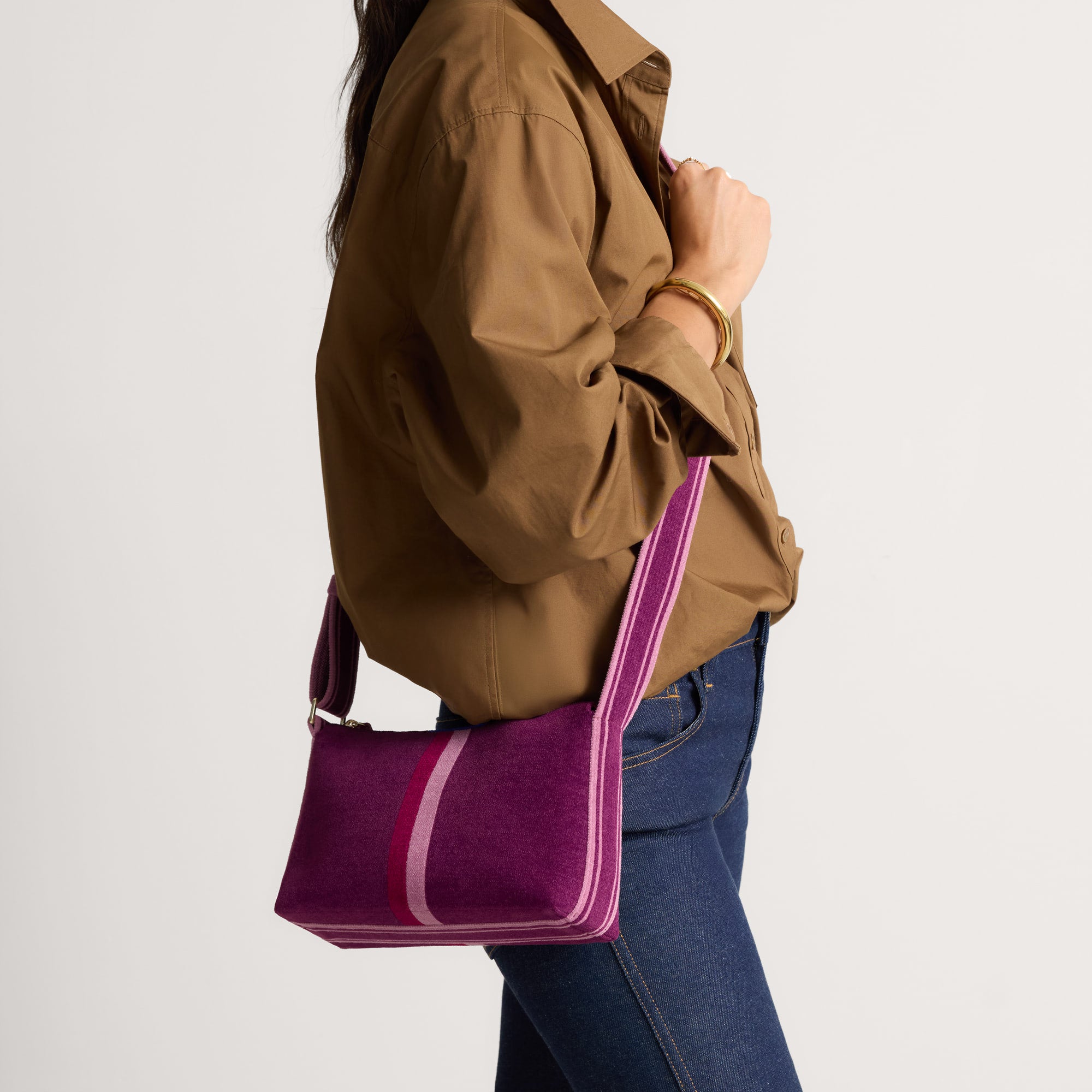 The Casual Crossbody - ReVelvetâ„¢ Orchid - Image 4