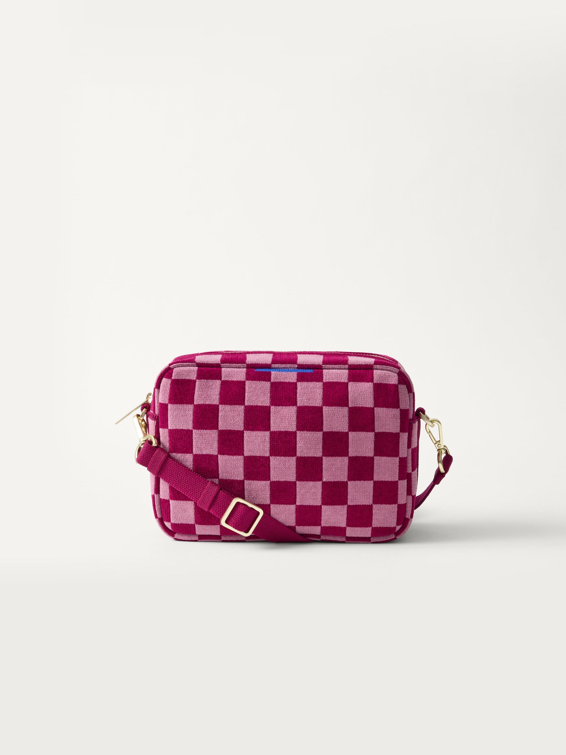 The Crossbody Camera Bag - ReVelvetâ„¢ Orchid - Image 2